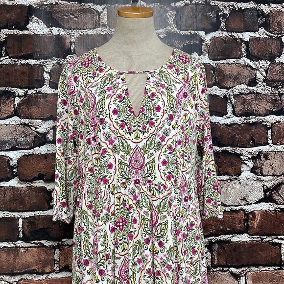 Torrid Dress Floral Keyhole Flowy White Pink Size 1X - Picture 6 of 15